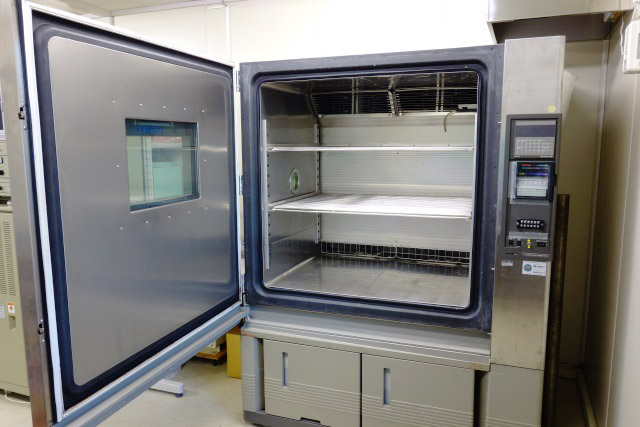 環境試験 試験設備 株式会社ips